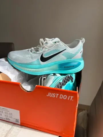 Gebrauchtes Nike Zoom Vomero 18 bike — Bild 3 von 11