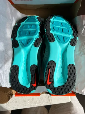 Gebrauchtes Nike Zoom Vomero 18 bike — Bild 11 von 11