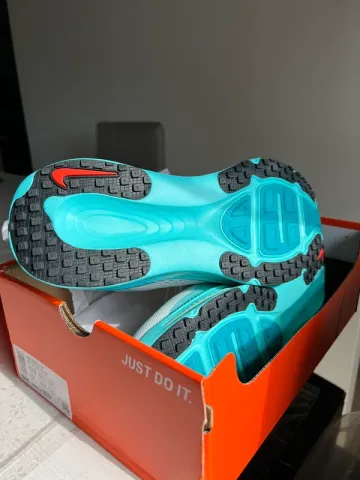Gebrauchtes Nike Zoom Vomero 18 bike — Bild 7 von 11