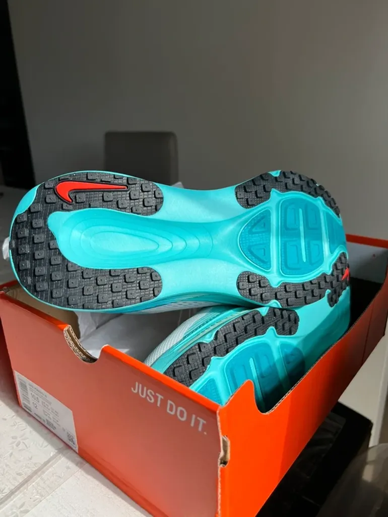 Gebrauchtes Nike Zoom Vomero 18 bike — Bild 7 von 11