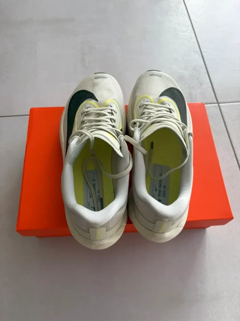 Nike Zoom Fly 6 bike d'occasion — image 2 sur 5