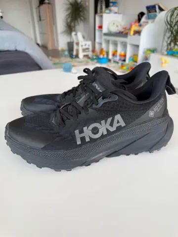 Used Hoka Challenger 7 bike — image 2 of 4