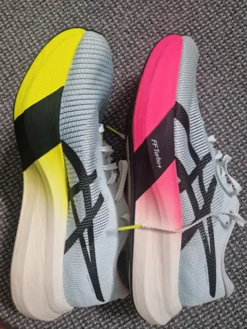 Używany Asics Metaspeed Edge bike — zdjęcie 1 z 5