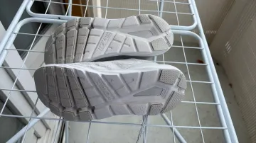 Used Hoka One One Elevon 2 bike — image 5 of 5
