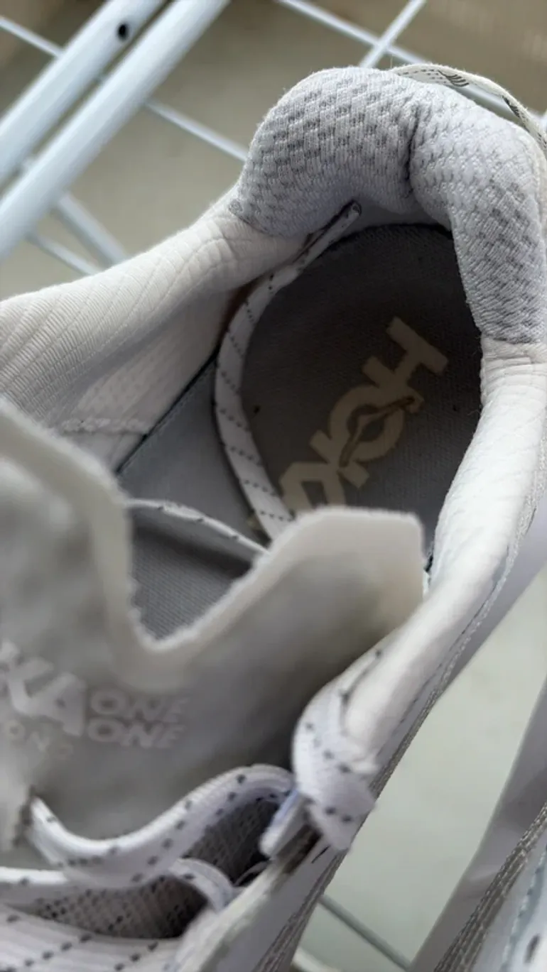 Used Hoka One One Elevon 2 bike — image 4 of 5