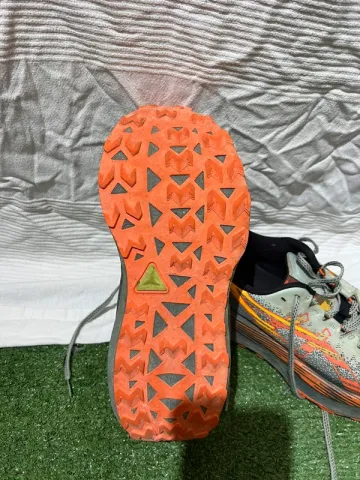 Asics Trabuco Max 4 bike d'occasion — image 4 sur 6