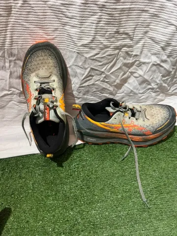 Asics Trabuco Max 4 bike d'occasion — image 3 sur 6