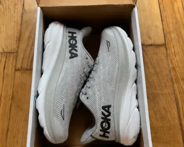 Used Hoka Clifton 9 bike — image 3 of 4