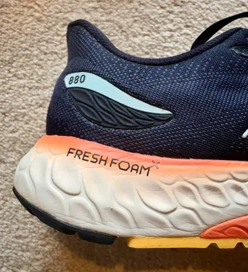 Used New Balance Fresh Foam X 880v12 bike — image 10 of 11
