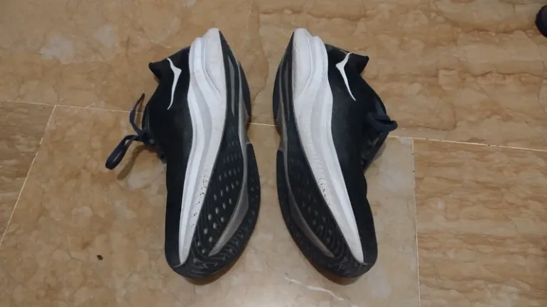 Hoka Mach 6 bike usato — immagine 5 di 13