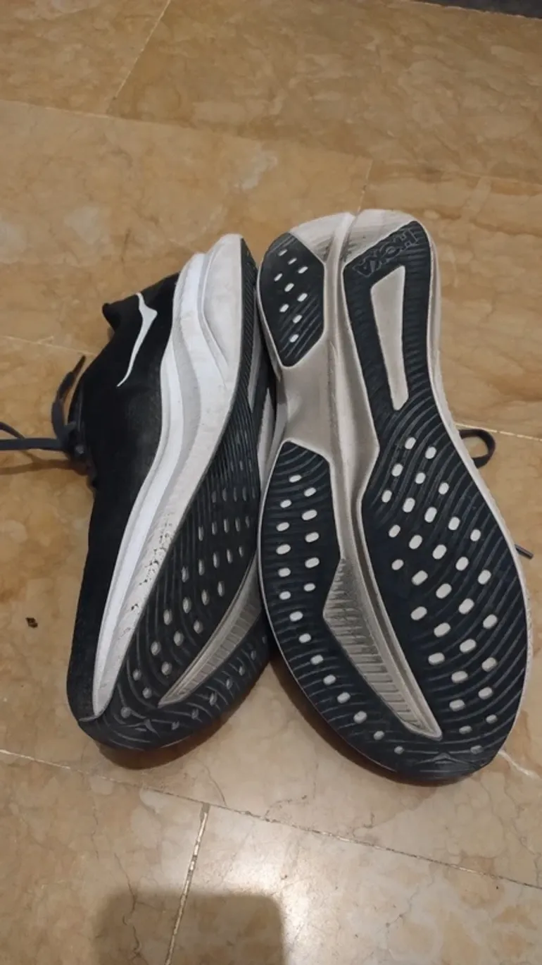 Hoka Mach 6 bike usato — immagine 7 di 13