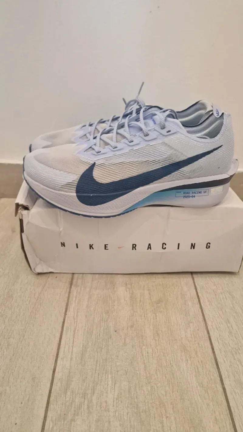 Used Scarpa Vaporfly 4 Running Shoes