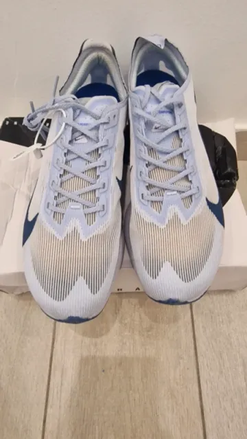 Used Scarpa Vaporfly 4 bike — image 2 of 11