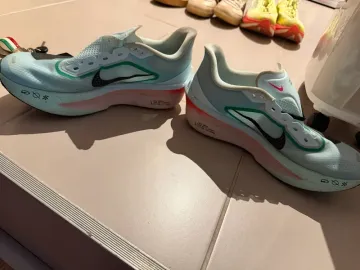 Nike Zoom Fly 6 bike d'occasion — image 4 sur 4