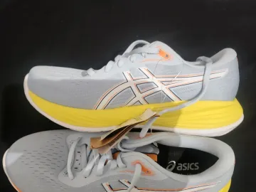Used Asics Running Shoes bike — image 3 of 7