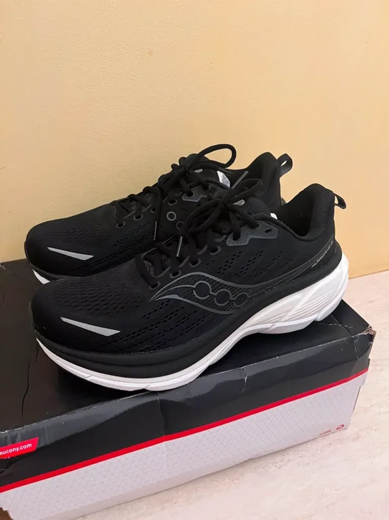 Used Saucony Hurricane 25 bike — image 7 of 9