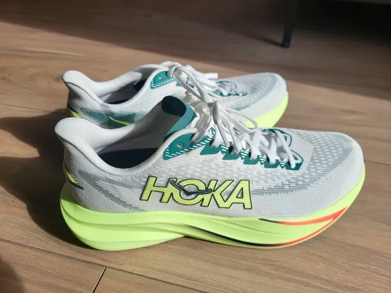 Used Hoka Mach 7 Running Shoes