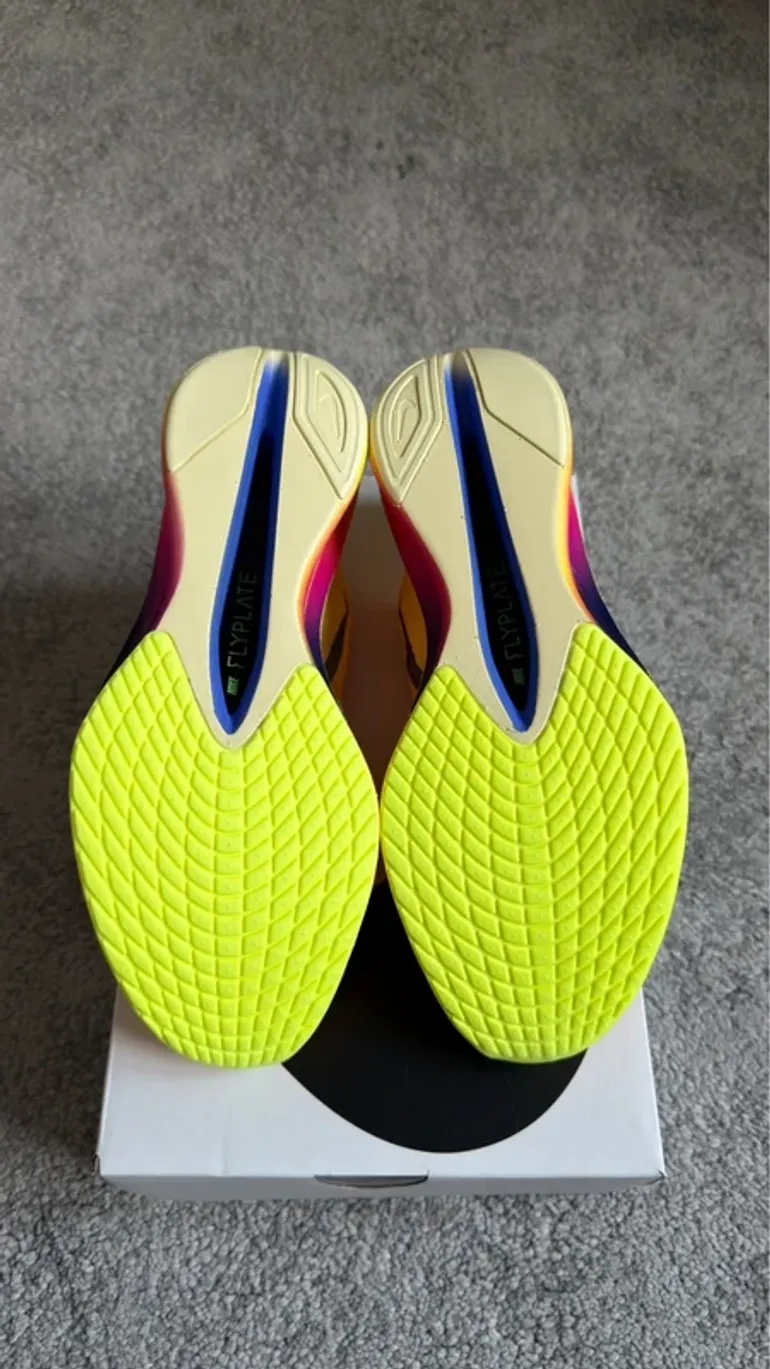 Used Nike Vaporfly 4 bike — image 5 of 7