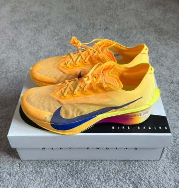 Used Nike Vaporfly 4 bike — image 1 of 7