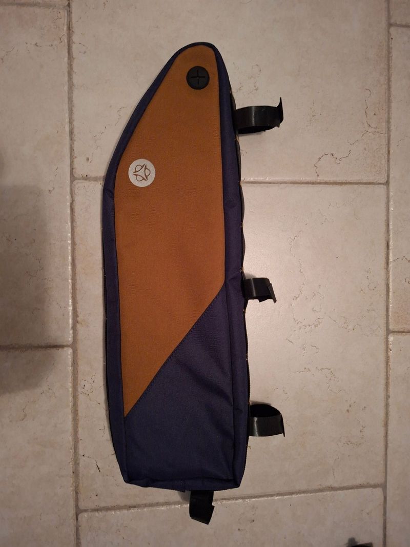 Used AGU Venture Tube Frame Bag 4L 2025 Cycling Accessories