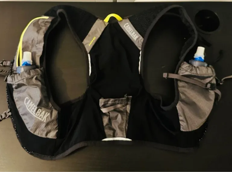 Käytetty Camelbak Ultra Pro Vest bike — kuva 3 / 4