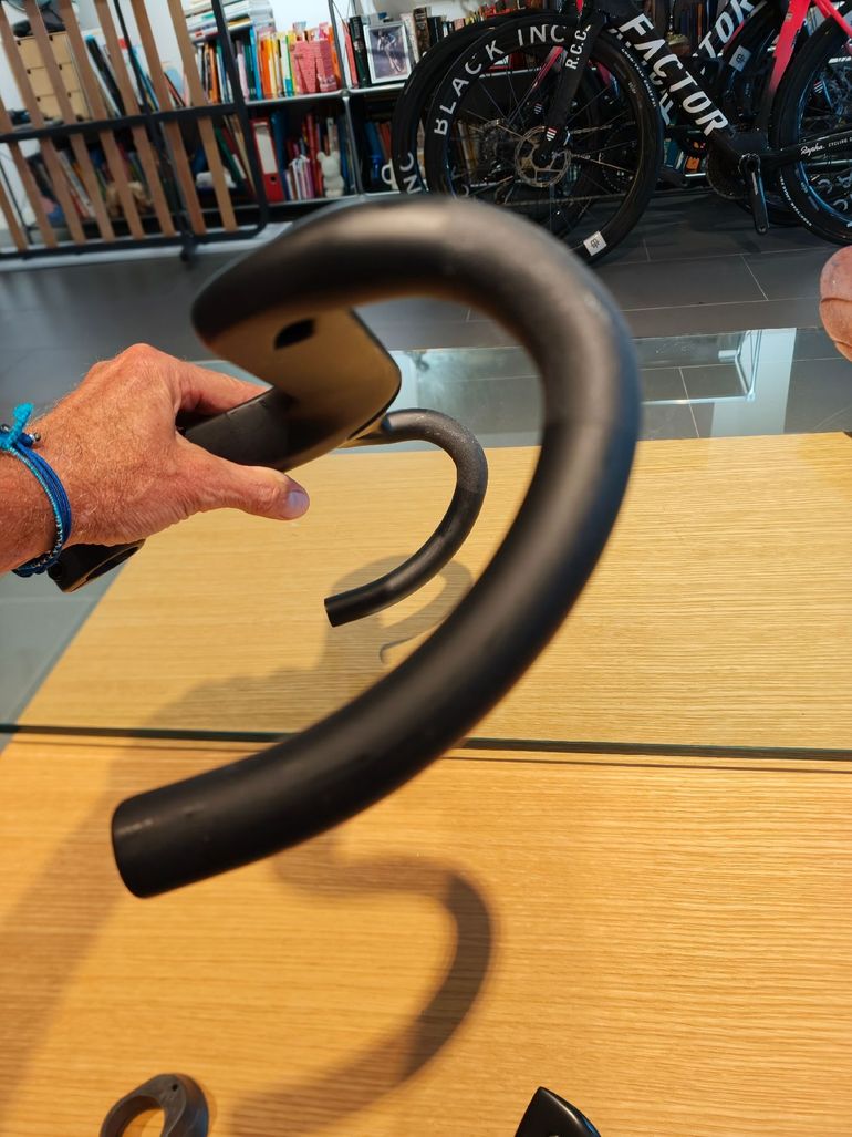 Black Inc Handlebar 2025 bike usato — immagine 5 di 15