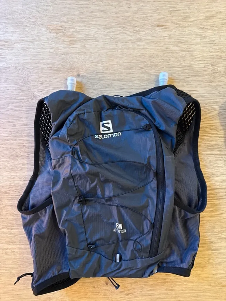 Used Salomon Active Skin 8 Set bike — image 2 of 5