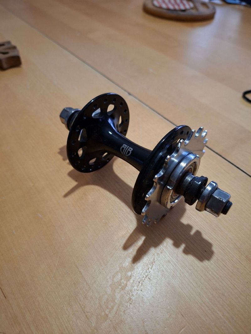 Used BLB Single Speed Hub Wheels