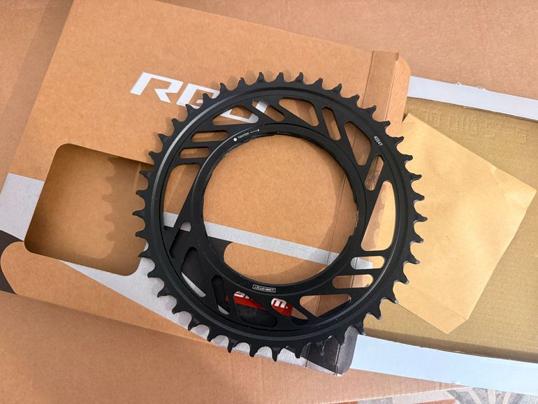 Brugt Sram Red XPLR E1 Threaded Mount 42t 2026 bike — billede 3 af 3