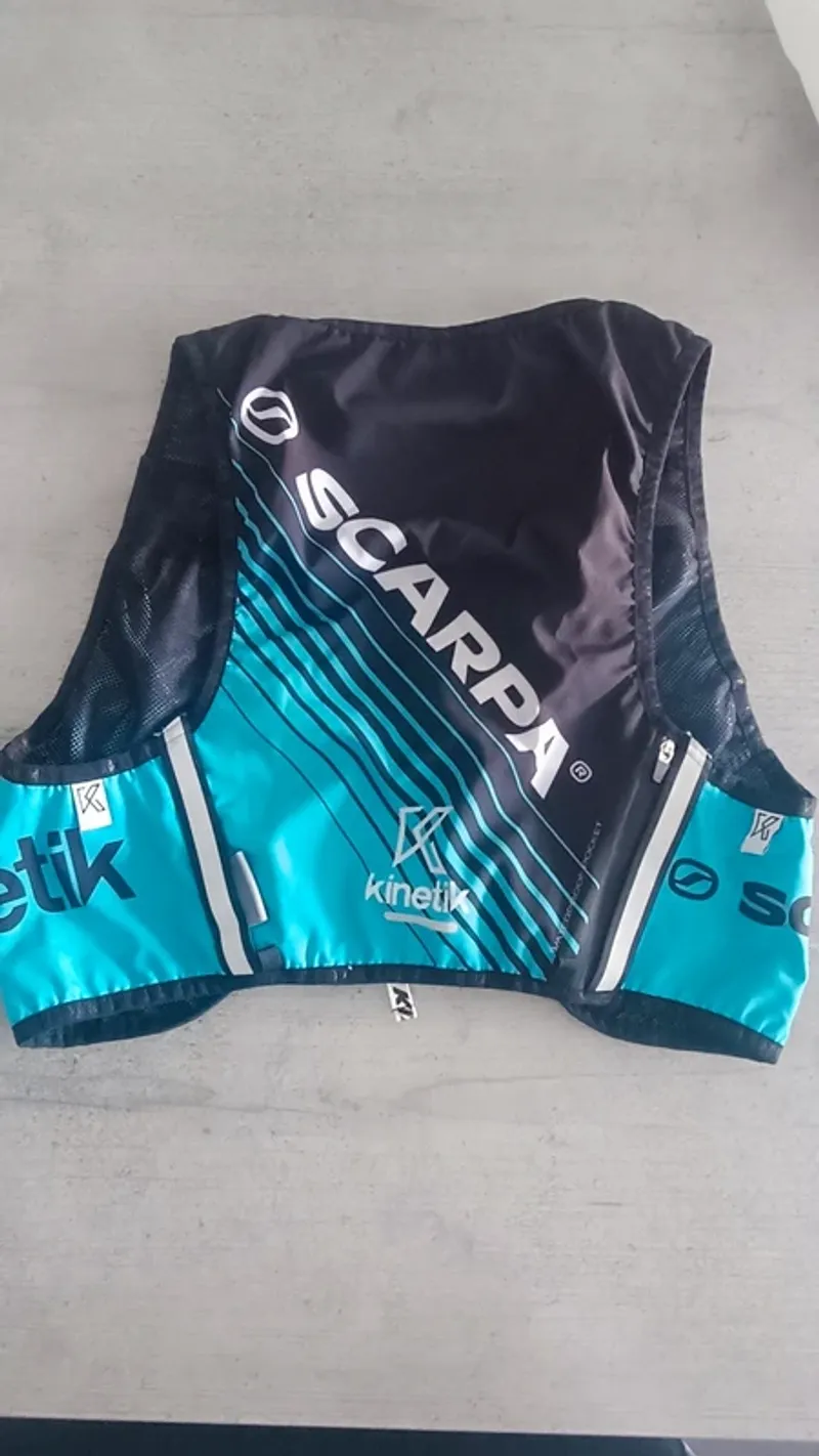 Used Scarpa Kinetik x Gilet Running Accessories