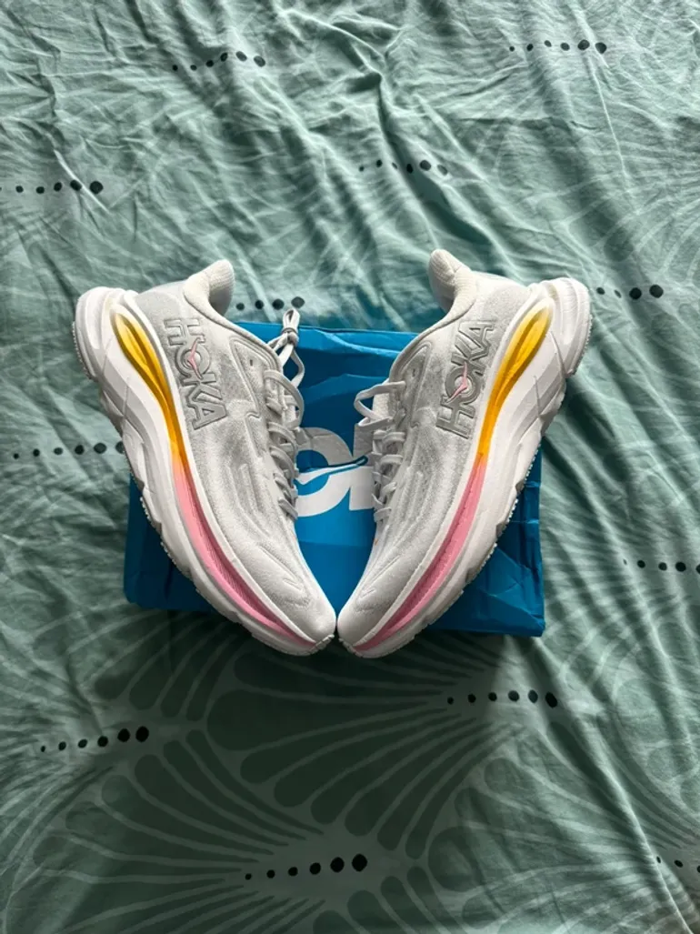Used Hoka Clifton 10 bike — image 2 of 7