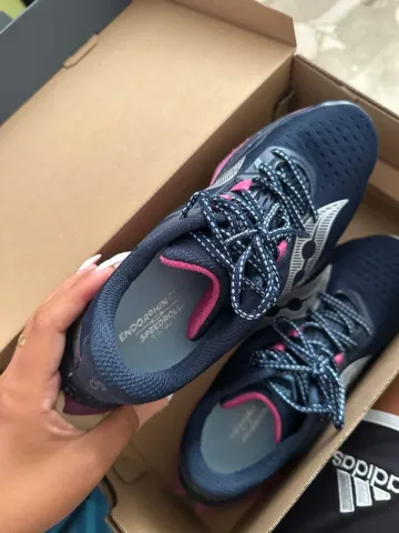 Saucony Endorphin Speed 4 bike d'occasion — image 4 sur 4