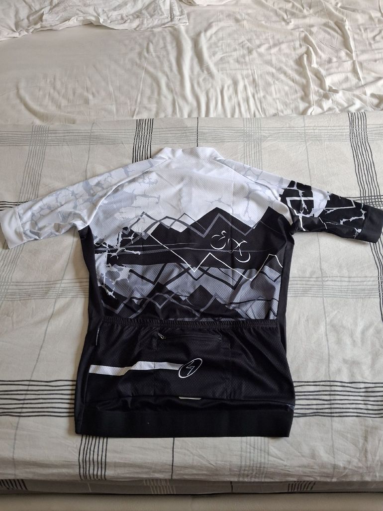 Used A2B Jersey 2024 bike — image 2 of 2