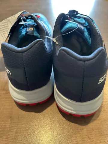 Used Salomon Trailrunning Shoes bike — image 5 of 7