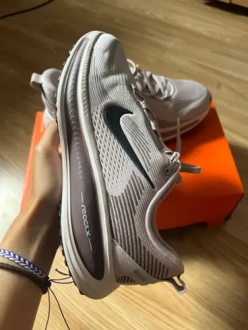 Käytetty Nike Vomero 18 bike — kuva 5 / 9