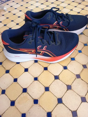 Used Asics Gel-Excite 11 bike — image 1 of 5