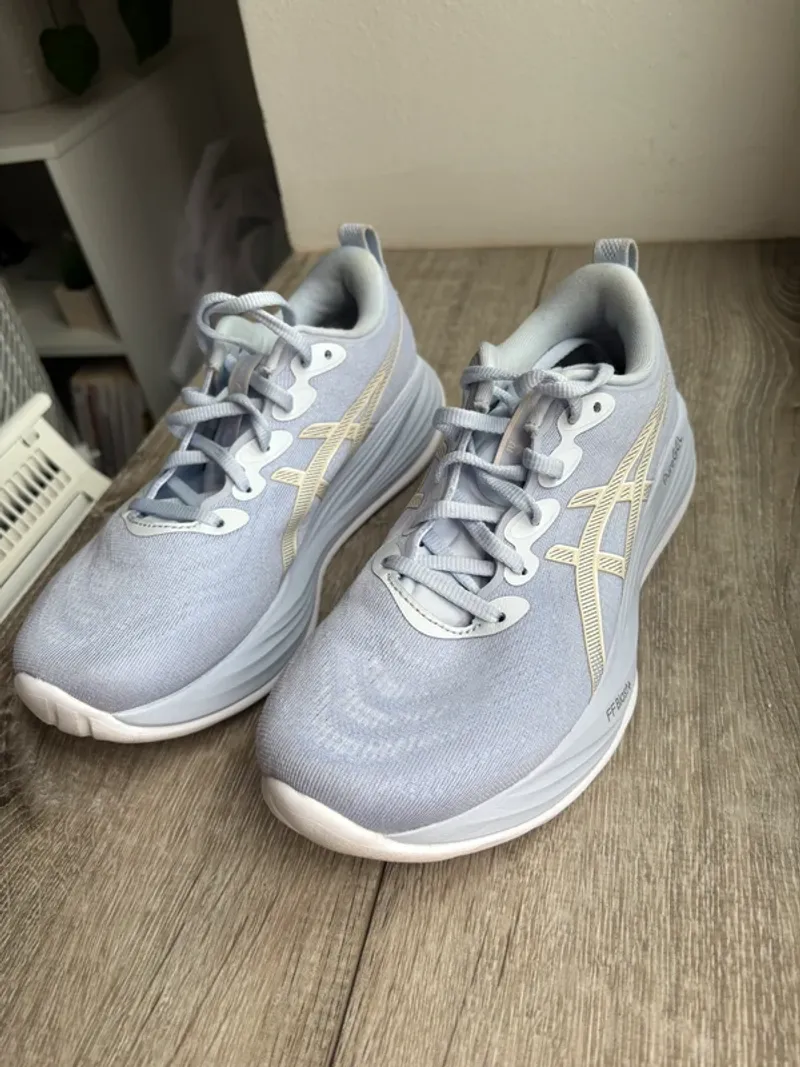 Tweedehands Asics Gel-Cumulus 27 Running Shoes