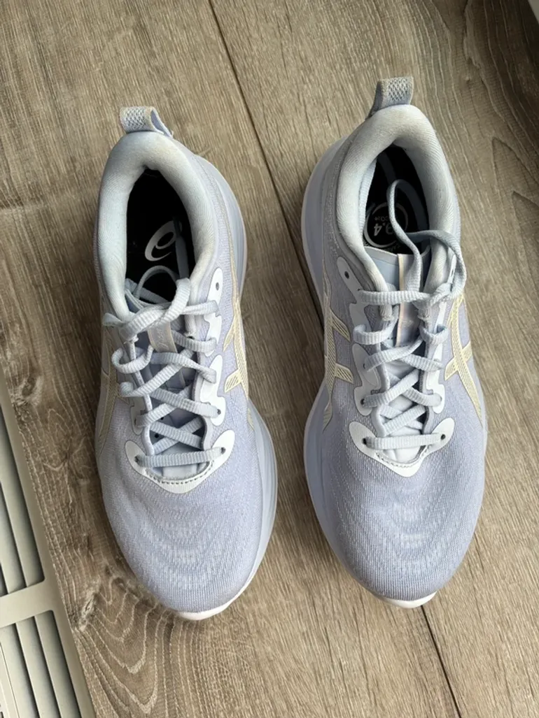 Used Asics Gel-Cumulus 27 bike — image 2 of 7