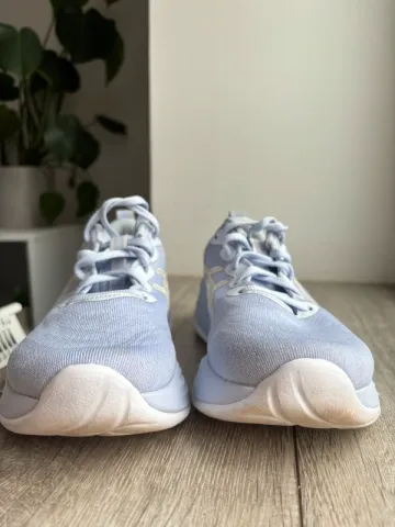 Used Asics Gel-Cumulus 27 bike — image 3 of 7