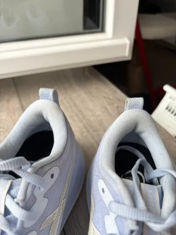 Used Asics Gel-Cumulus 27 bike — image 6 of 7
