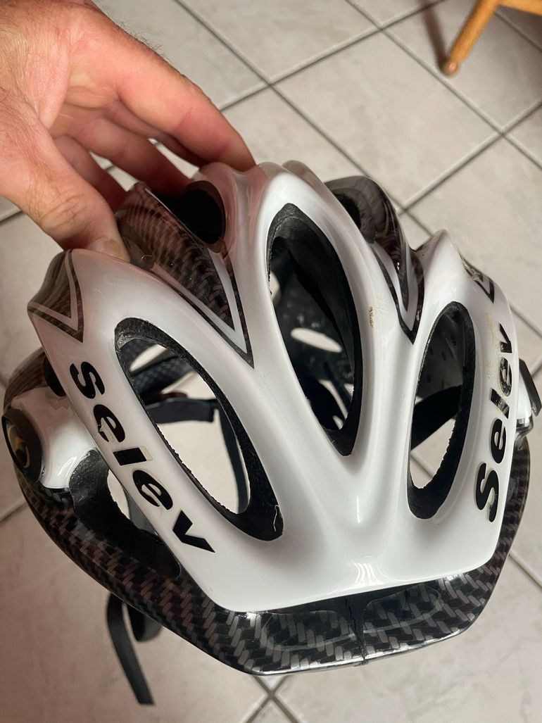 Käytetty Selev Bike Helmet 2022 bike — kuva 4 / 6