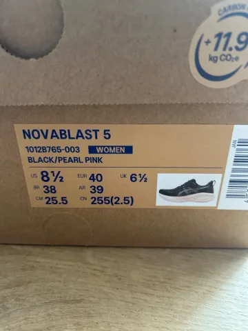 Gebrauchtes Asics Novablast 5 bike — Bild 2 von 8