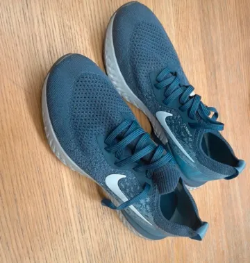 Nike Flyknit bike usato — immagine 3 di 7