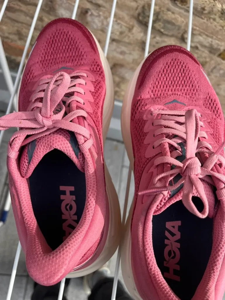 Hoka Bondi 9 bike d'occasion — image 13 sur 14