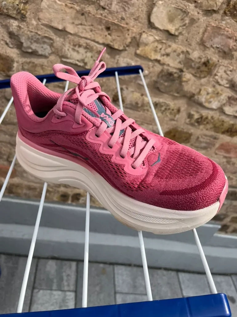 Hoka Bondi 9 bike d'occasion — image 10 sur 14