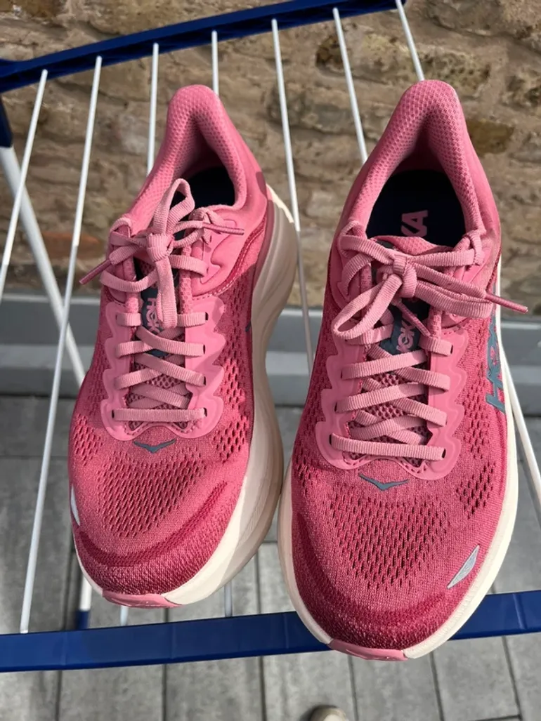 Hoka Bondi 9 bike d'occasion — image 6 sur 14