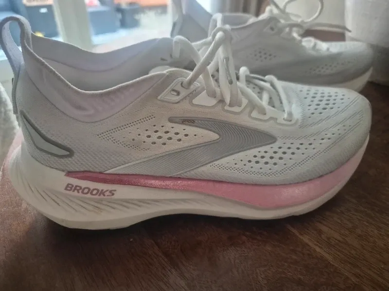 Brooks Running shoes Running Shoes usato
