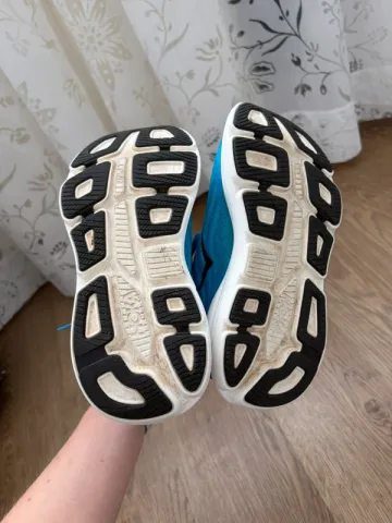 Hoka Bondi 9 bike d'occasion — image 5 sur 6