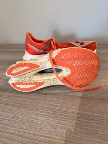 Gebrauchtes Saucony Endorphin Pro bike — Bild 5 von 5