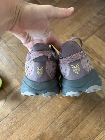 Gebrauchtes Hoka Speedgoat 6 GTX bike — Bild 3 von 4